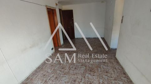 Foto 2 de Planta baja en venta en La Salut, Badalona