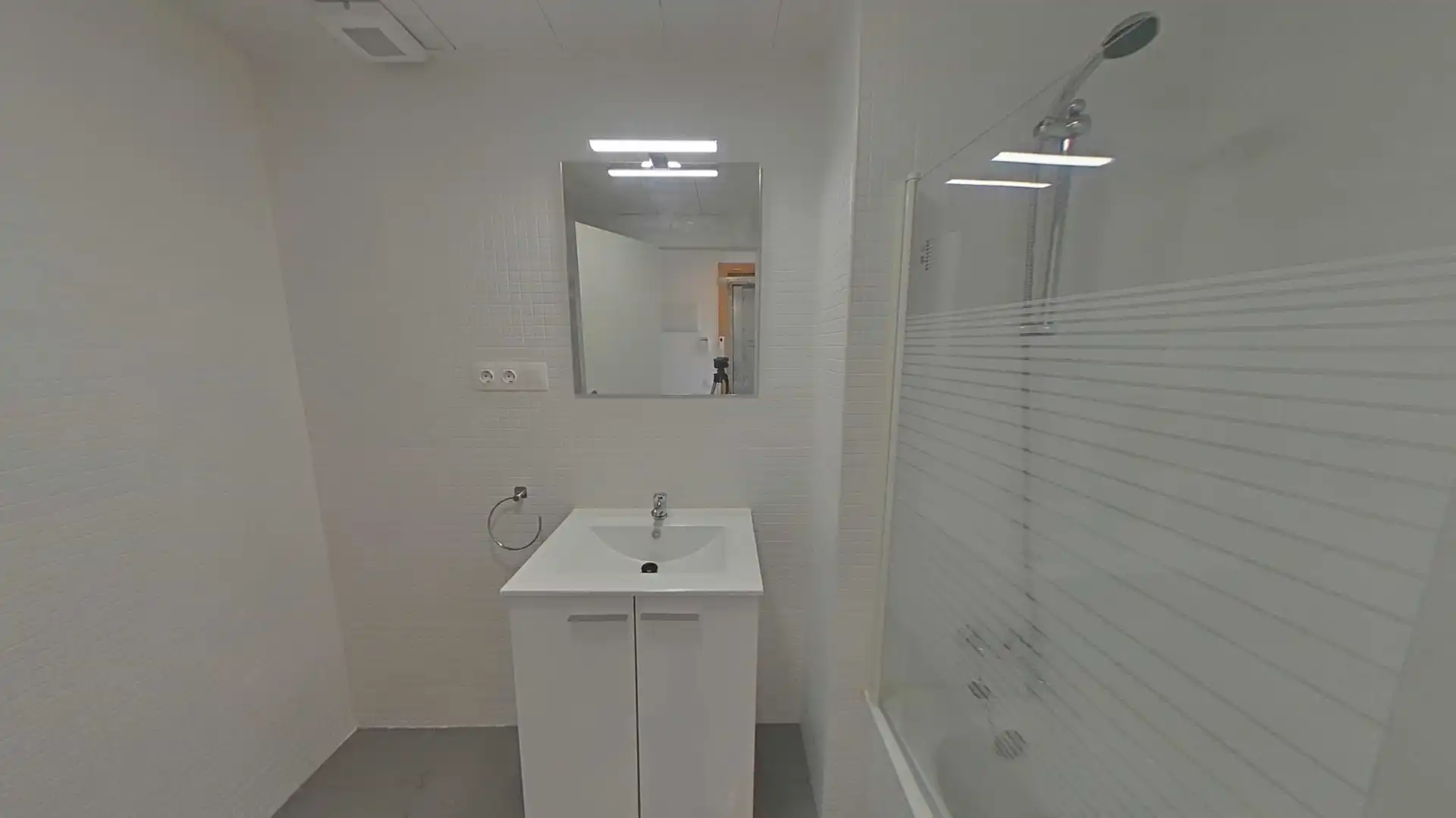 Badezimmer von Wohnung zum Verkauf in Mollet del Vallès