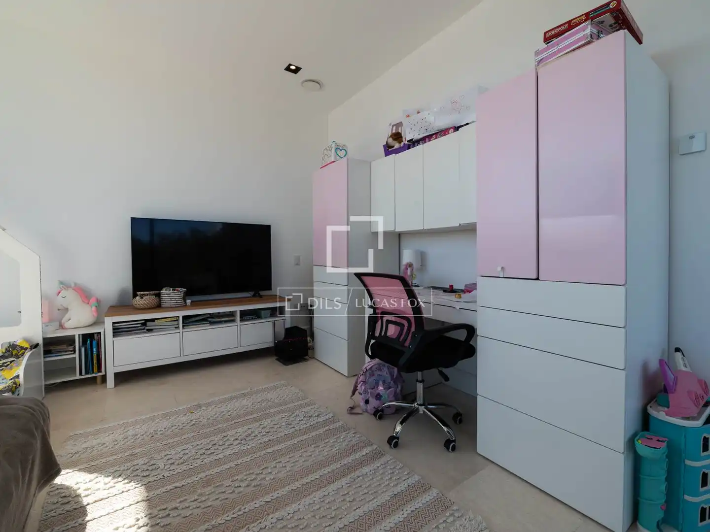 Dormitori de Casa o xalet en venda en Torrelodones amb Jardí privat, Terrassa i Traster