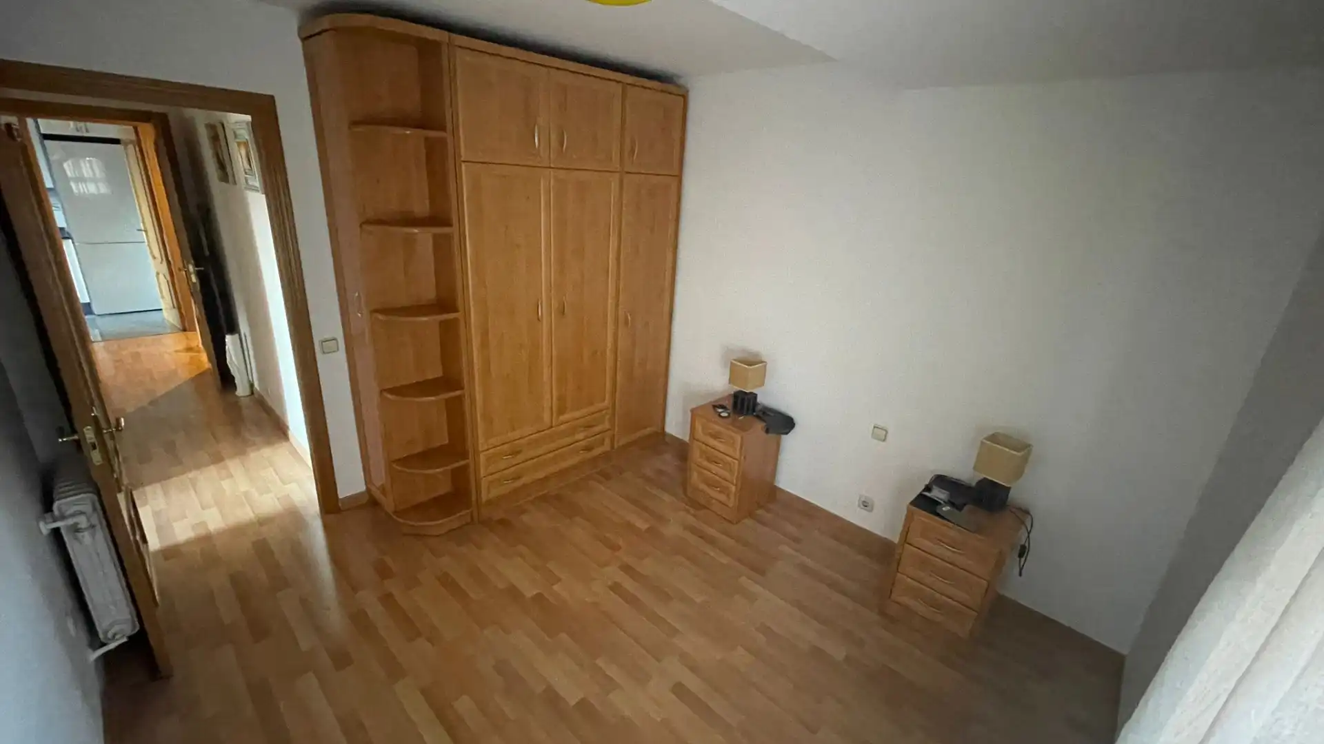 Wohnung zur Miete in Avenida de Moratalaz, Marroquina