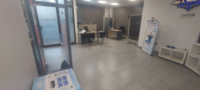 Local comercial en Venta en Parc Central