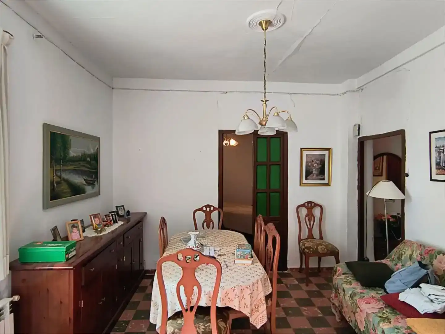 Comedor de Casa adosada en venta en Ledaña con Jardín privado, Trastero y Amueblado