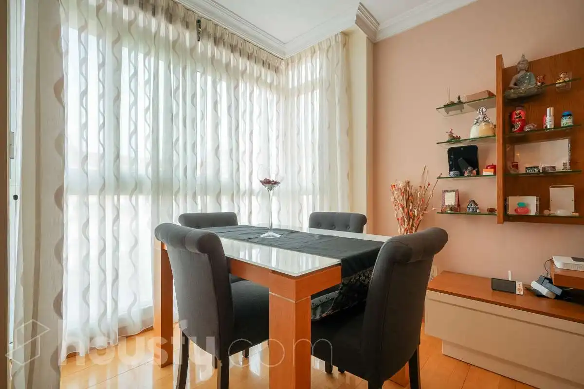 Comedor de Piso en venta en Madrid con Aire acondicionado, Calefacción y Jardín privado