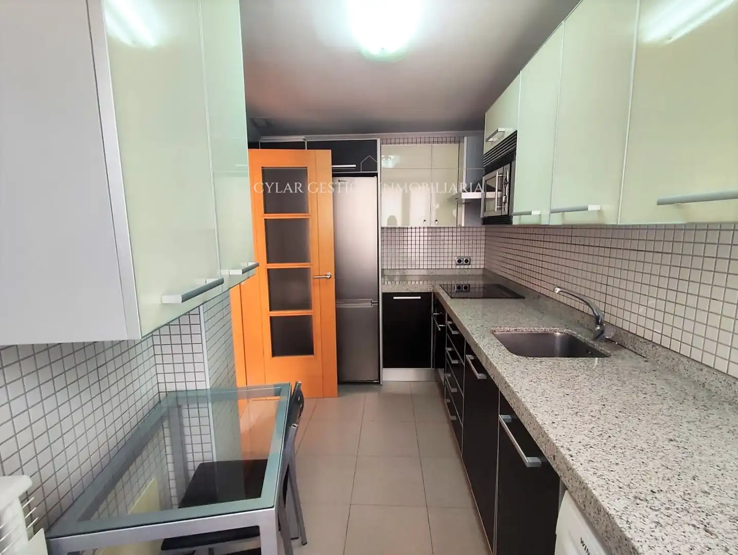 Kitchen of Flat for rent in Salamanca  with Heating, Parquet flooring and Terrace