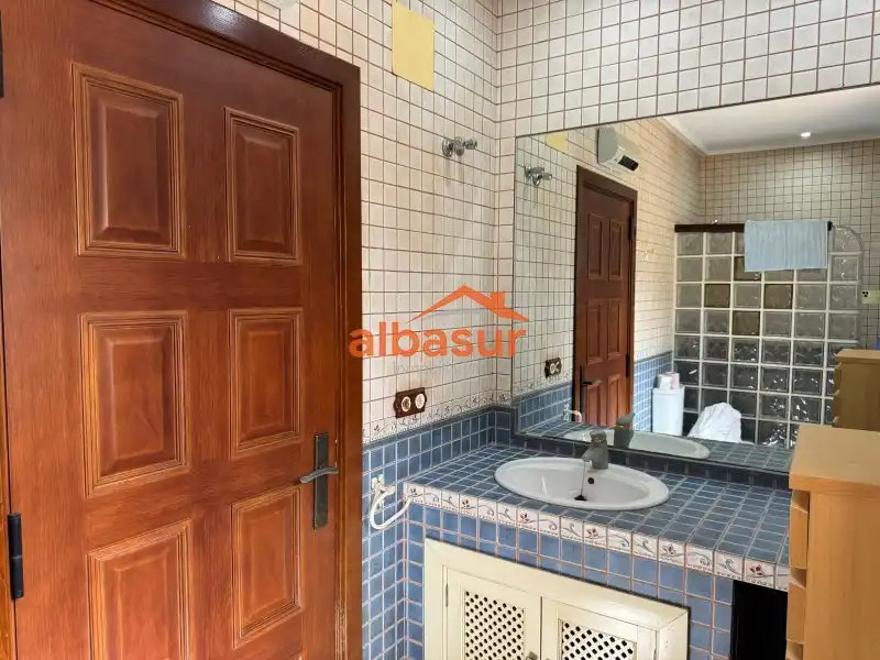 Villa con piscina in vendita a Periurbano Oeste - Sierra, imagen 6