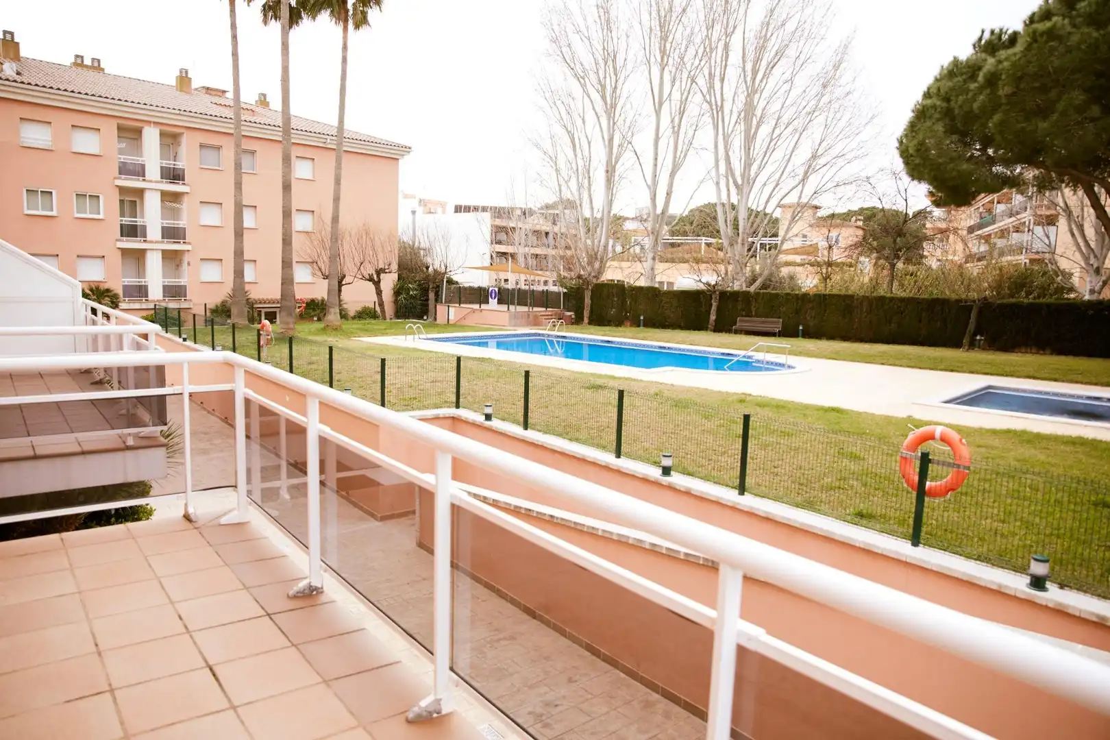 Piscina de Planta baja en venta en Sant Feliu de Guíxols con Calefacción, Jardín privado y Terraza