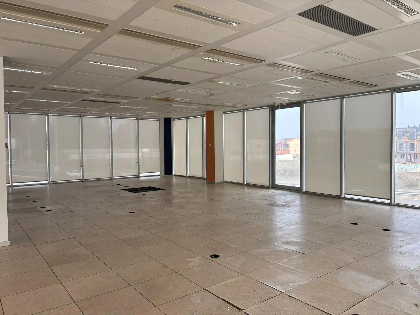 Immobles singulars amb ascensor en venda a Avenida Avenida Ramón y Cajal, imagen 57