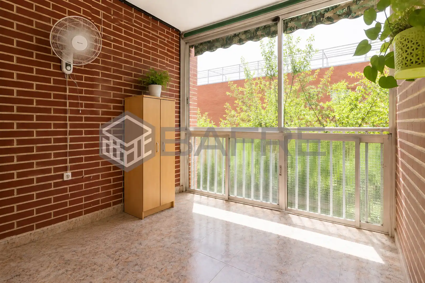 Vista exterior de Piso en venta en Madrid con Aire acondicionado, Calefacción y Parquet