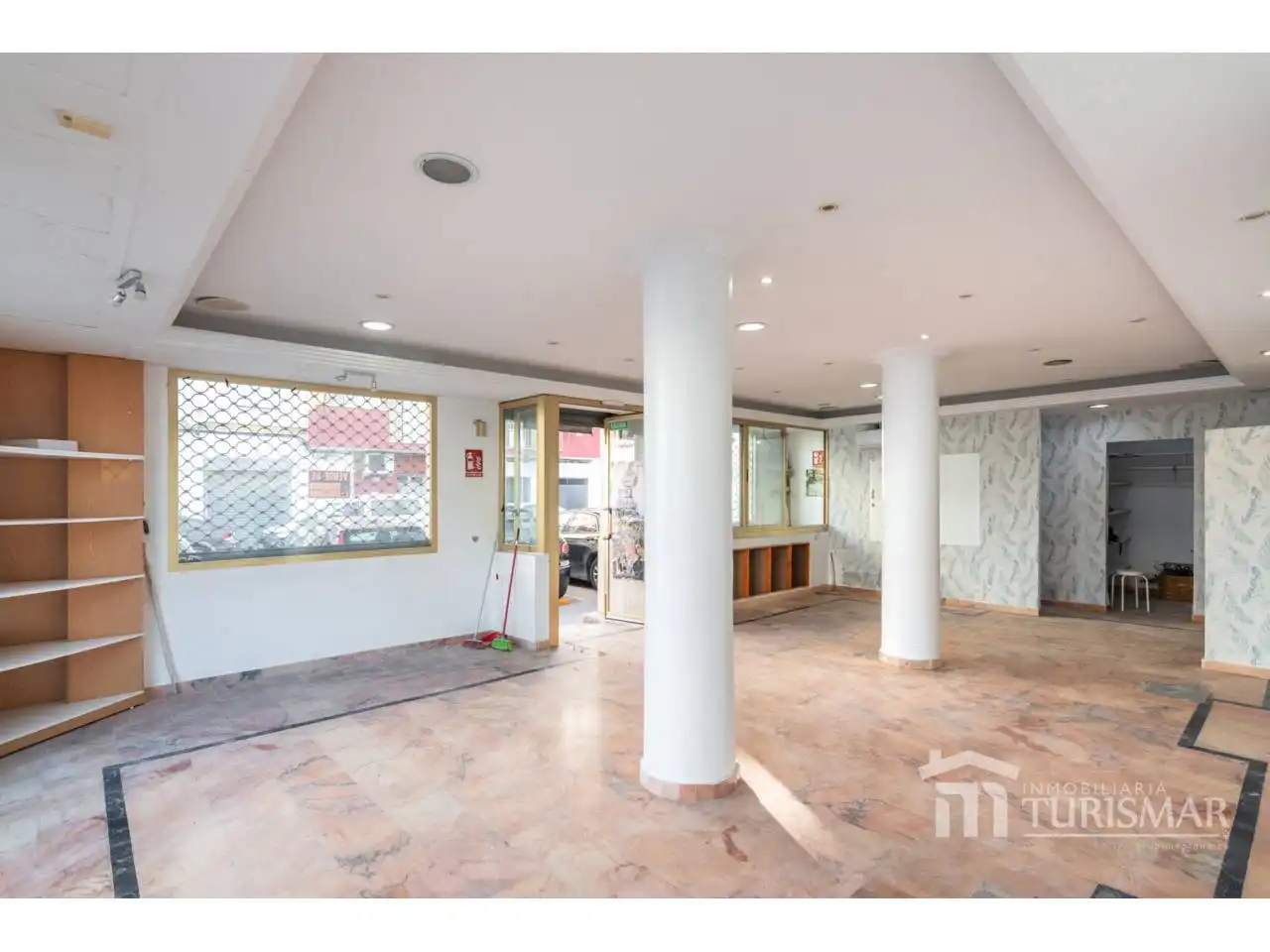 Fabrikhallen zum Verkauf in Calle Zufre, 1, Ayamonte ciudad