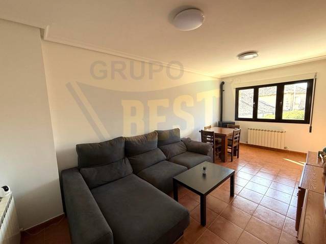 Casa adosada en Venta en Roda de Eresma