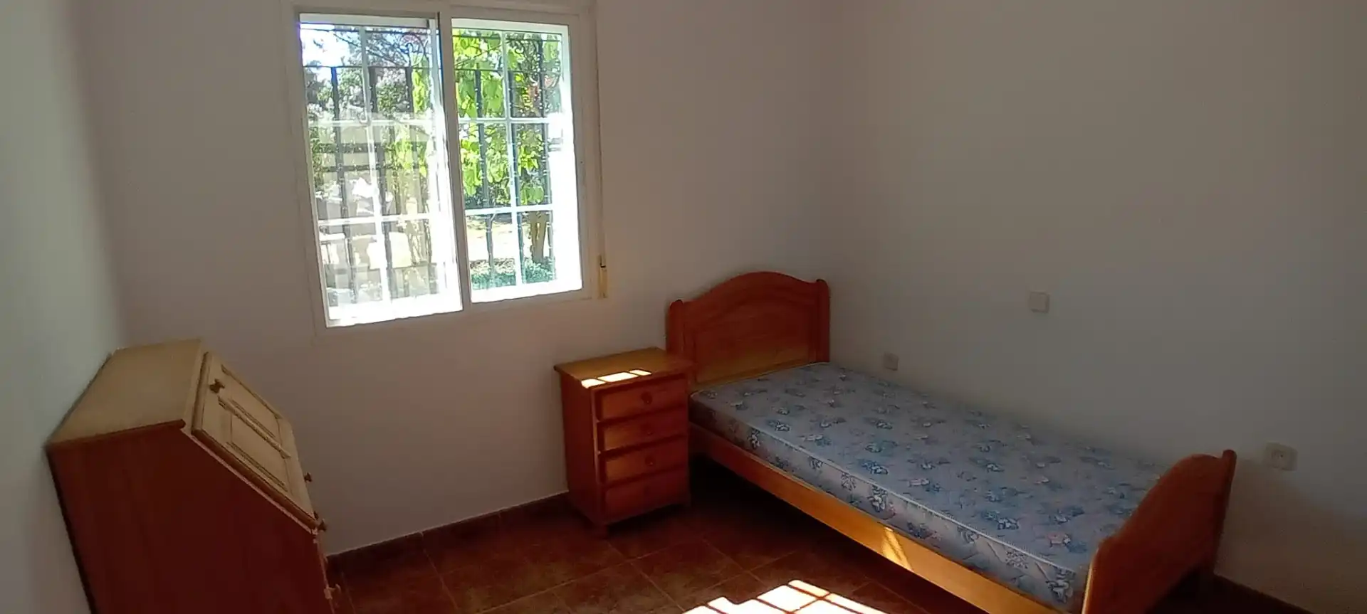 Houses for sale in Calle Acacias, 15, Hontoba