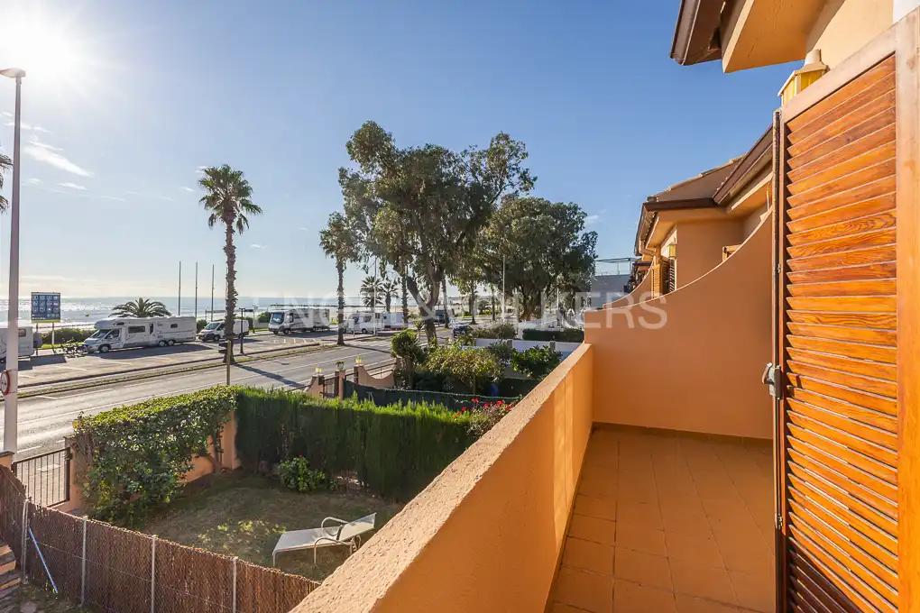 Exterior view of Houses for rent in Castellón de la Plana / Castelló de la Plana  with Air Conditioner, Heating and Private garden