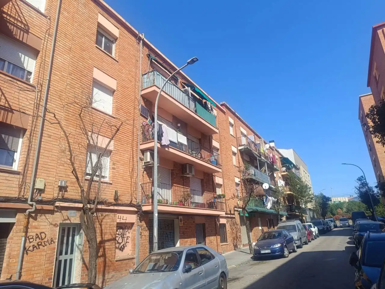 Außenansicht von Wohnung zum Verkauf in Terrassa mit Balkon