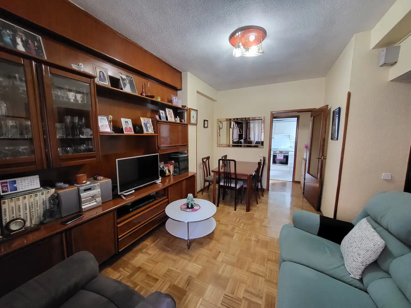 Wohnzimmer von Wohnung zum Verkauf in Madrid mit Heizung, Parkett und Terrasse