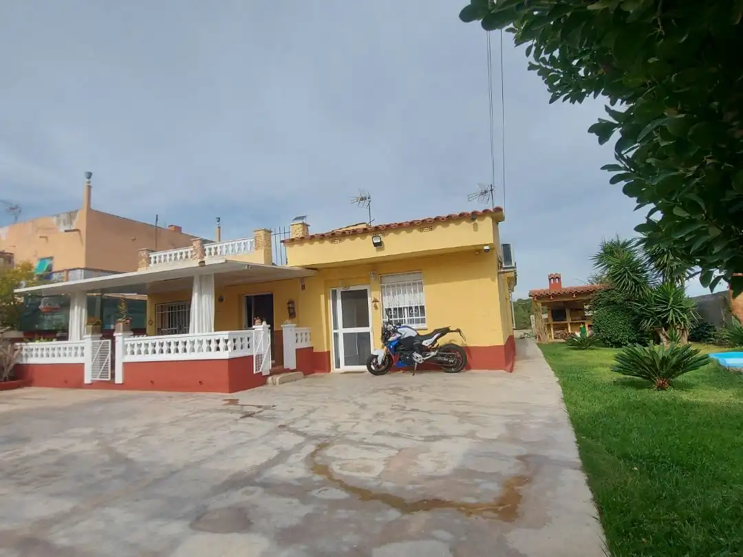Chalet con piscina en venta en CamÍ del Mas de Salort 151, imagen 3