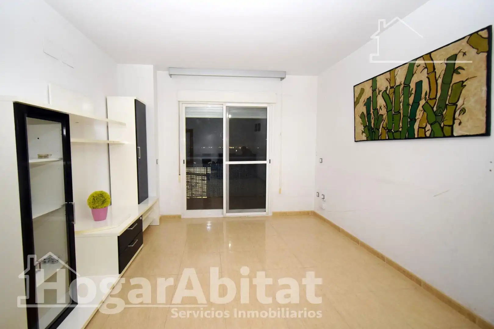 Sala d'estar de Pis en venda en Paterna amb Aire condicionat, Terrassa i Traster