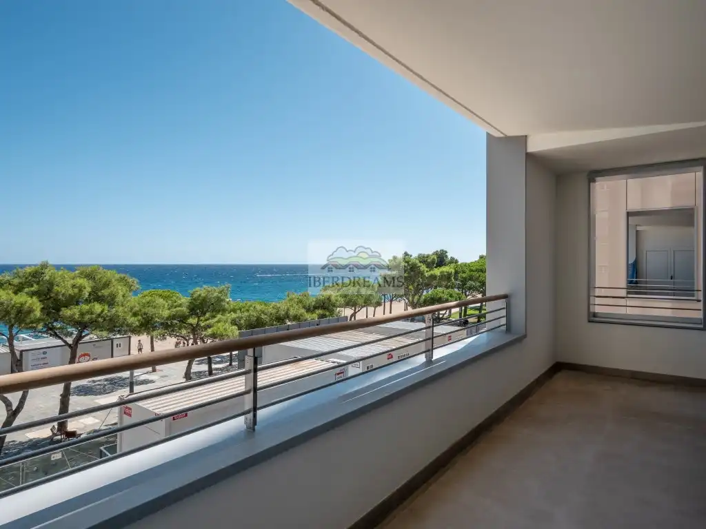 Apartamento con ascensor en venta en Passeig MARITIM 94, imagen 4