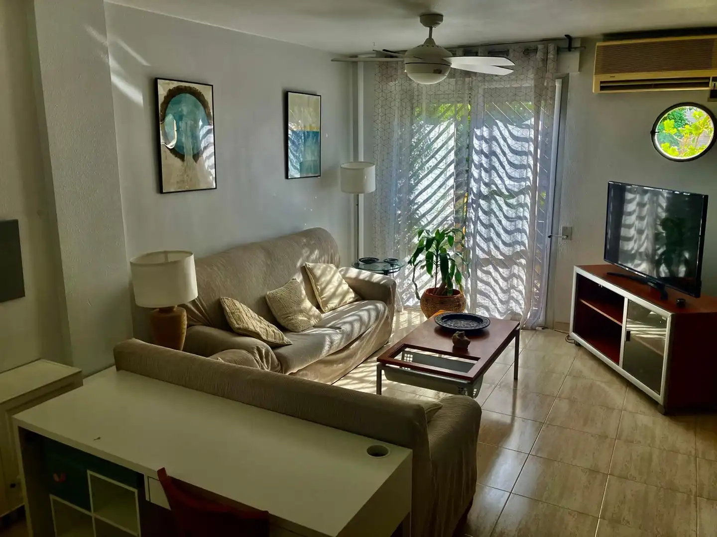 Living room of Duplexes for rent in Murcia  with Air Conditioner, Private garden and Terrace