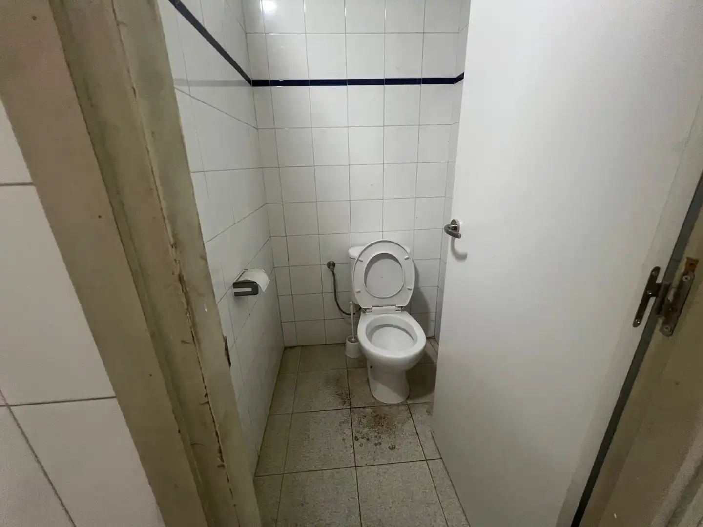 Badezimmer von Fabrikhallen zum Verkauf in Tarragona mit Alarm