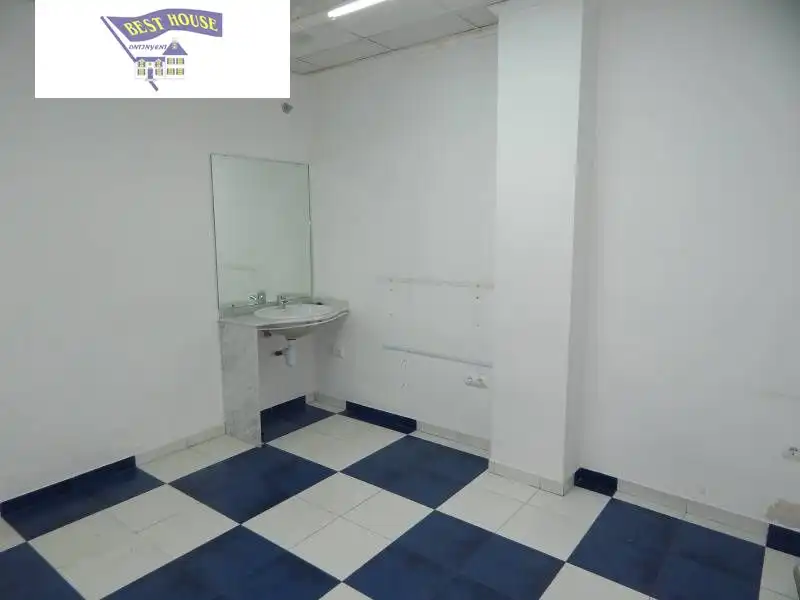 Business premises to rent in Sant Josep - Zona Hospital, imagen 9