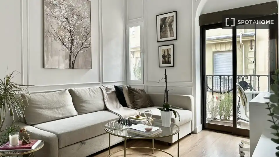 Fotografía del inmueble reportado: 2.450 €/mes — Fuente del Berro, Madrid