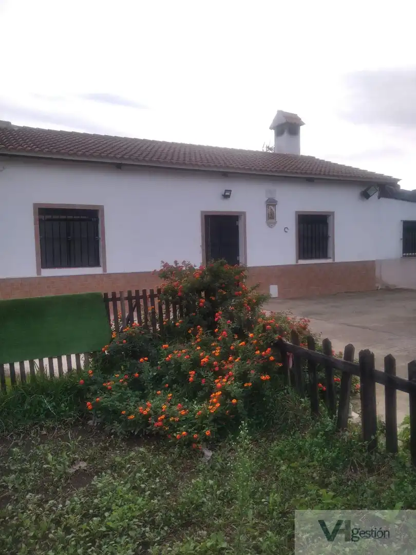 Country homes for sale in Villamartín