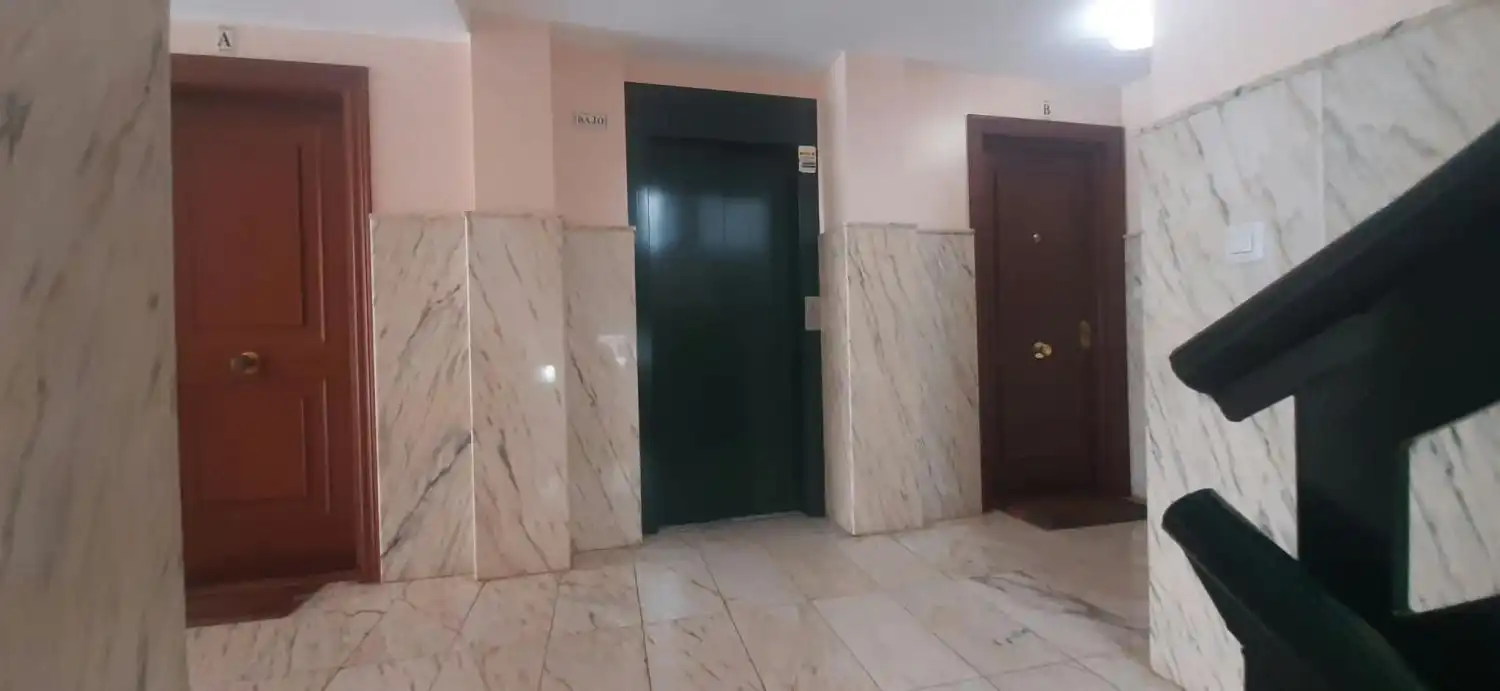 Pis en venda en Bárcena de Cicero amb Calefacció, Traster i Moblat