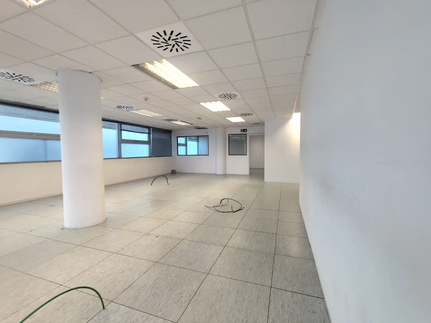 Büro zur Miete in Sant Joan Despí mit Klimaanlage