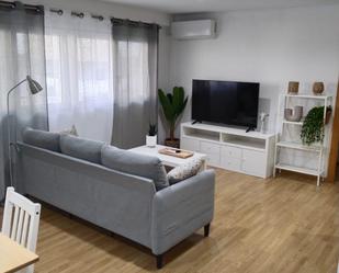 Living room of Flat to rent in Mérida  with Air Conditioner, Terrace and Storage room