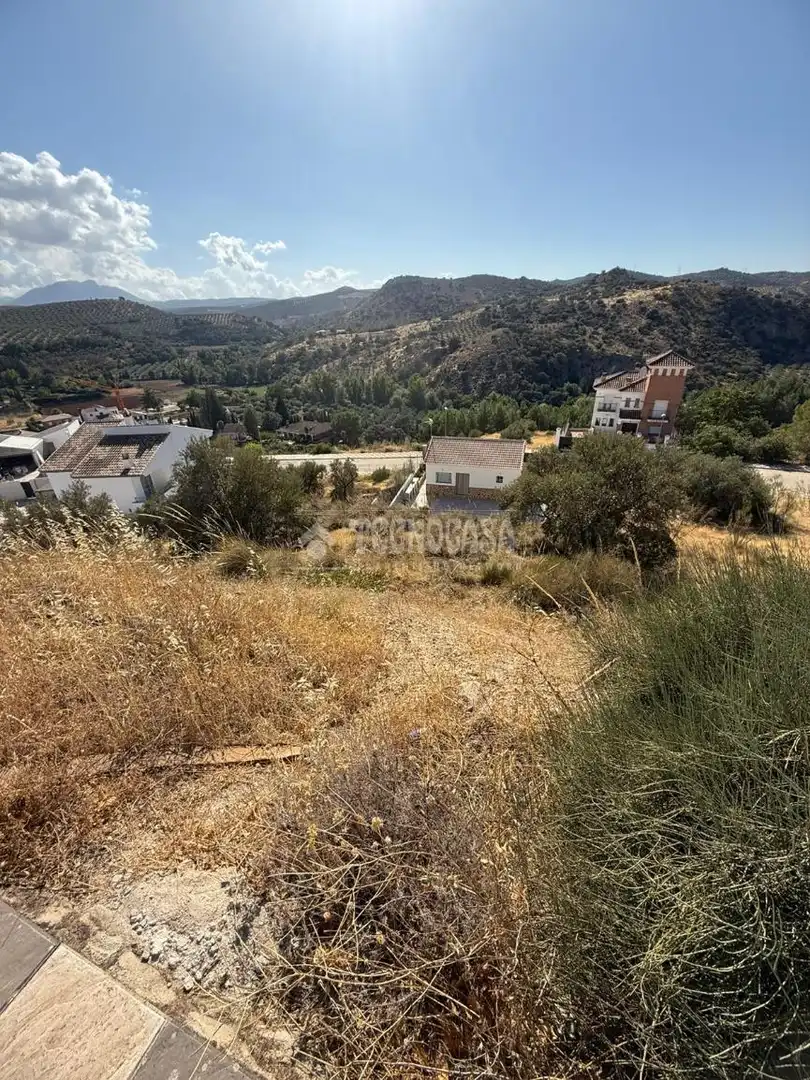 Residential land for sale in Loja