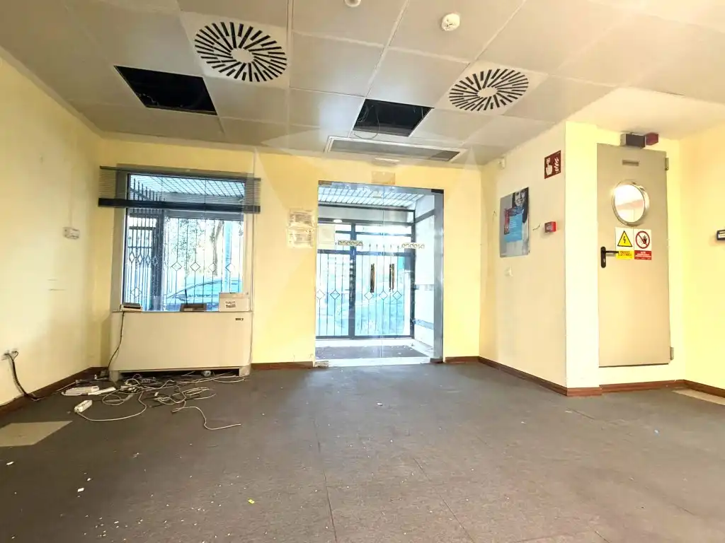 Gewerbefläche zum Verkauf in Plaza Portugal, imagen 20