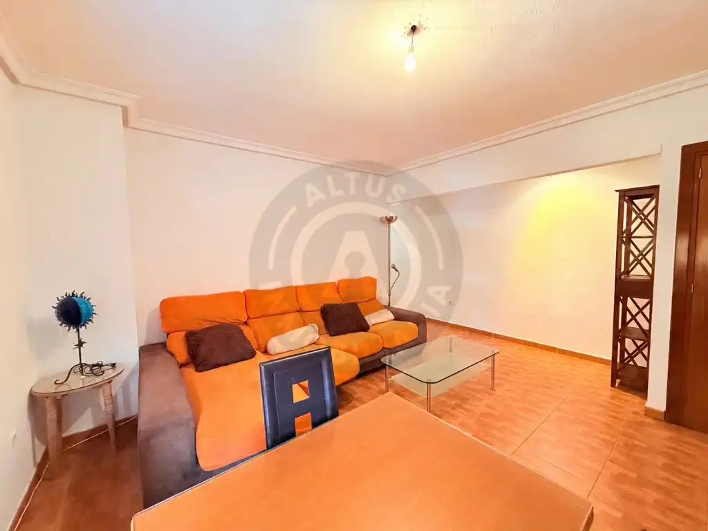 Living room of Flat for sale in Cáceres  with Air Conditioner, Terrace and Furnished