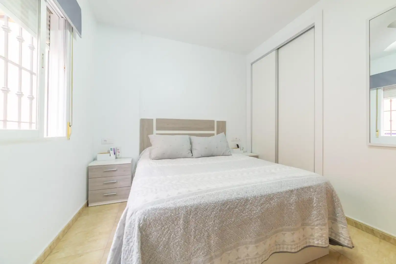 Habitación de Casa adosada en venta en San Pedro del Pinatar con Aire acondicionado, Terraza y Trastero