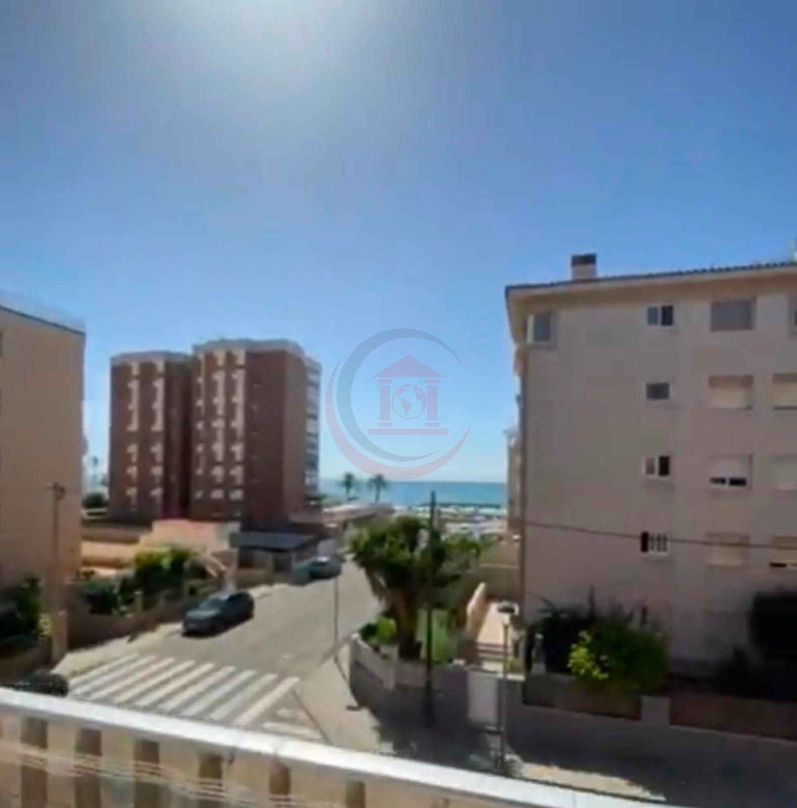 Vista exterior de Edifici en venda en Girona Capital