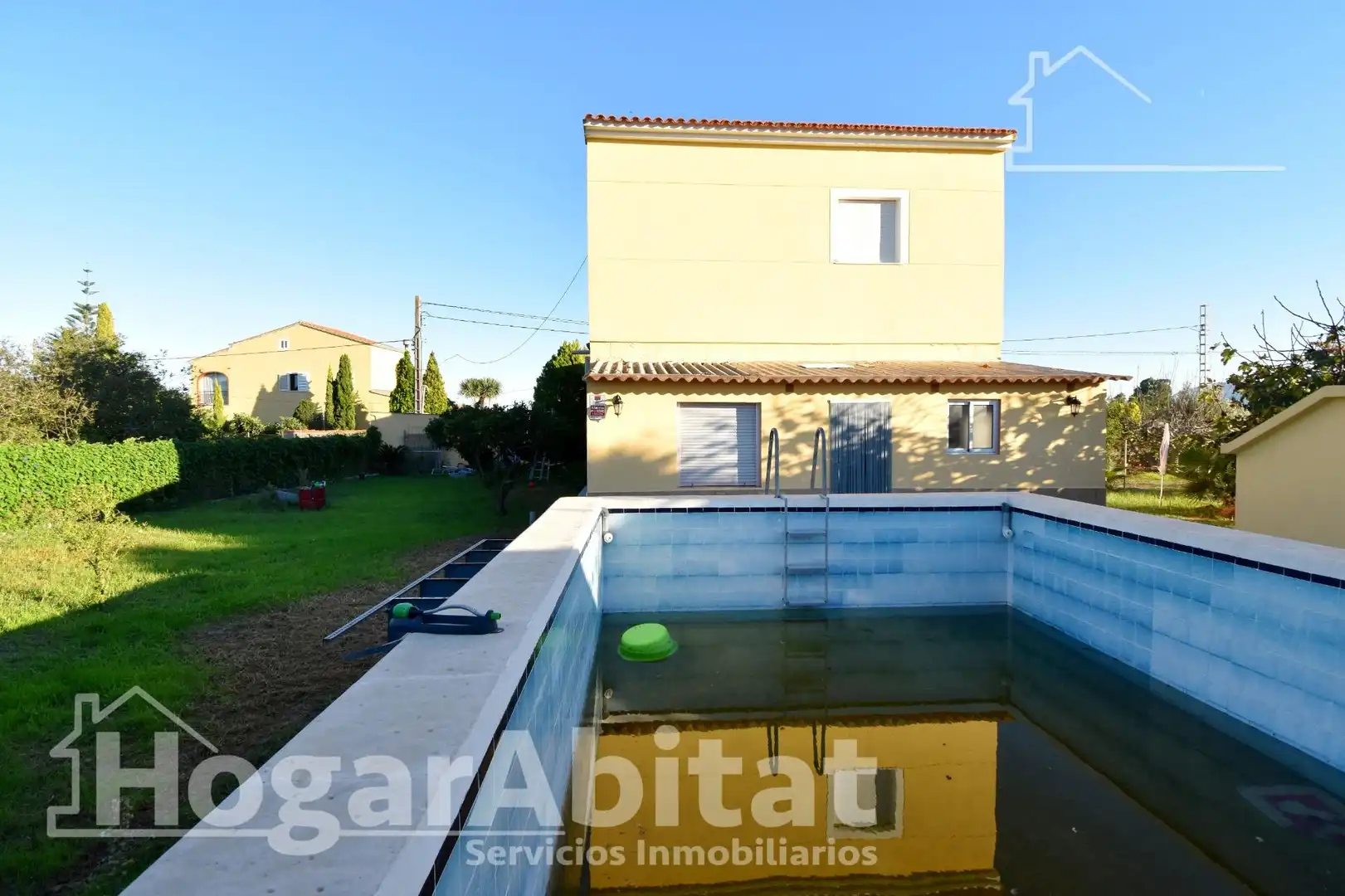 Piscina de Casa o chalet en venta en Oliva con Aire acondicionado, Jardín privado y Terraza