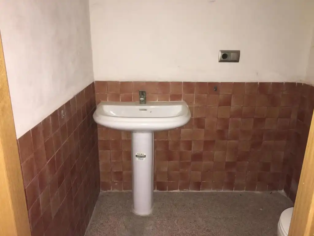Bany de Local en venda en Ontur