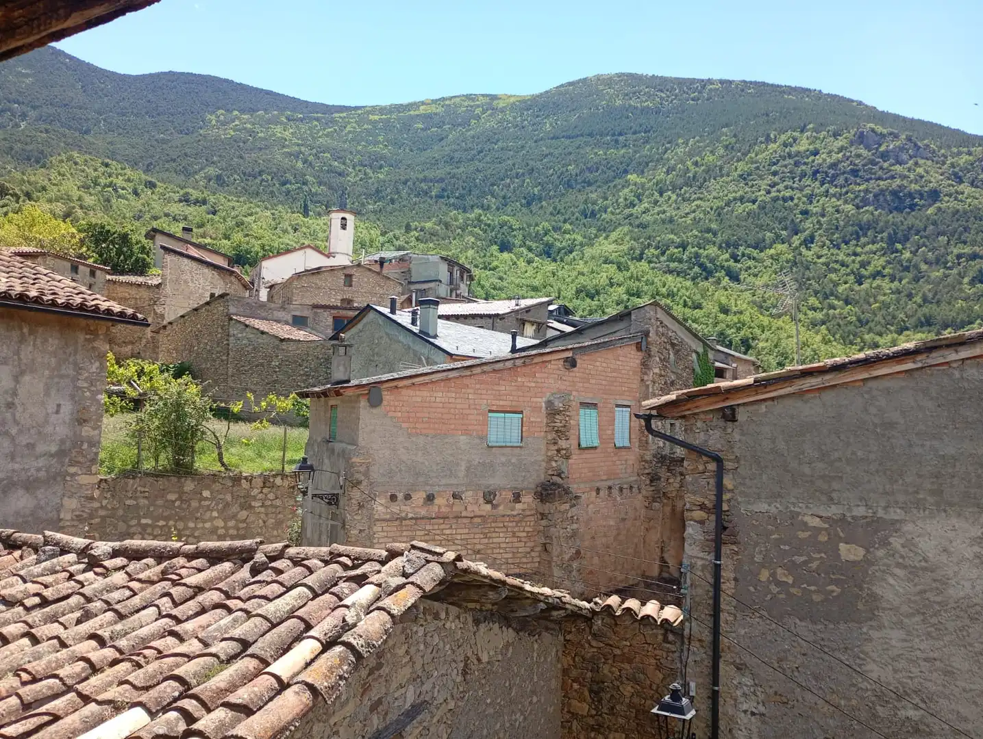 Vista exterior de Casa o xalet en venda en Soriguera amb Terrassa i Traster
