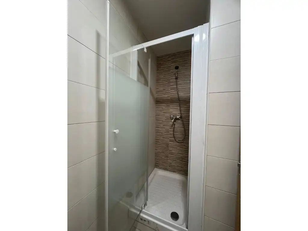 Baño de Edificio en venta en Madrid