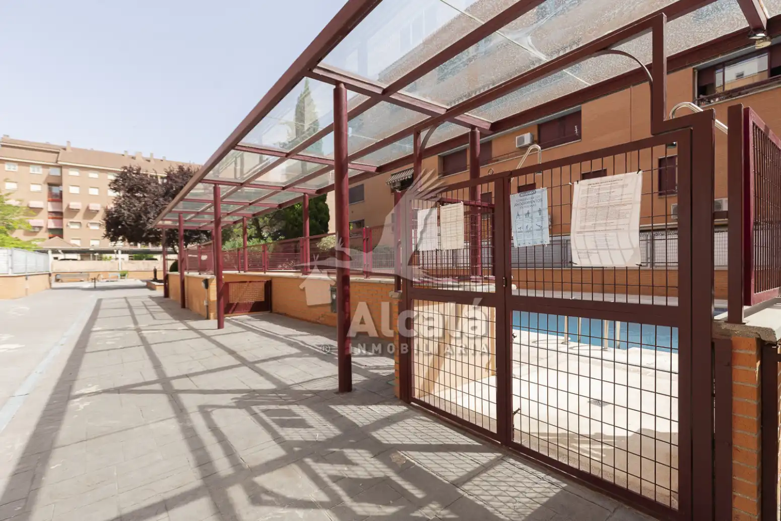 Terrassa de Pis en venda en Alcalá de Henares amb Calefacció, Traster i Piscina