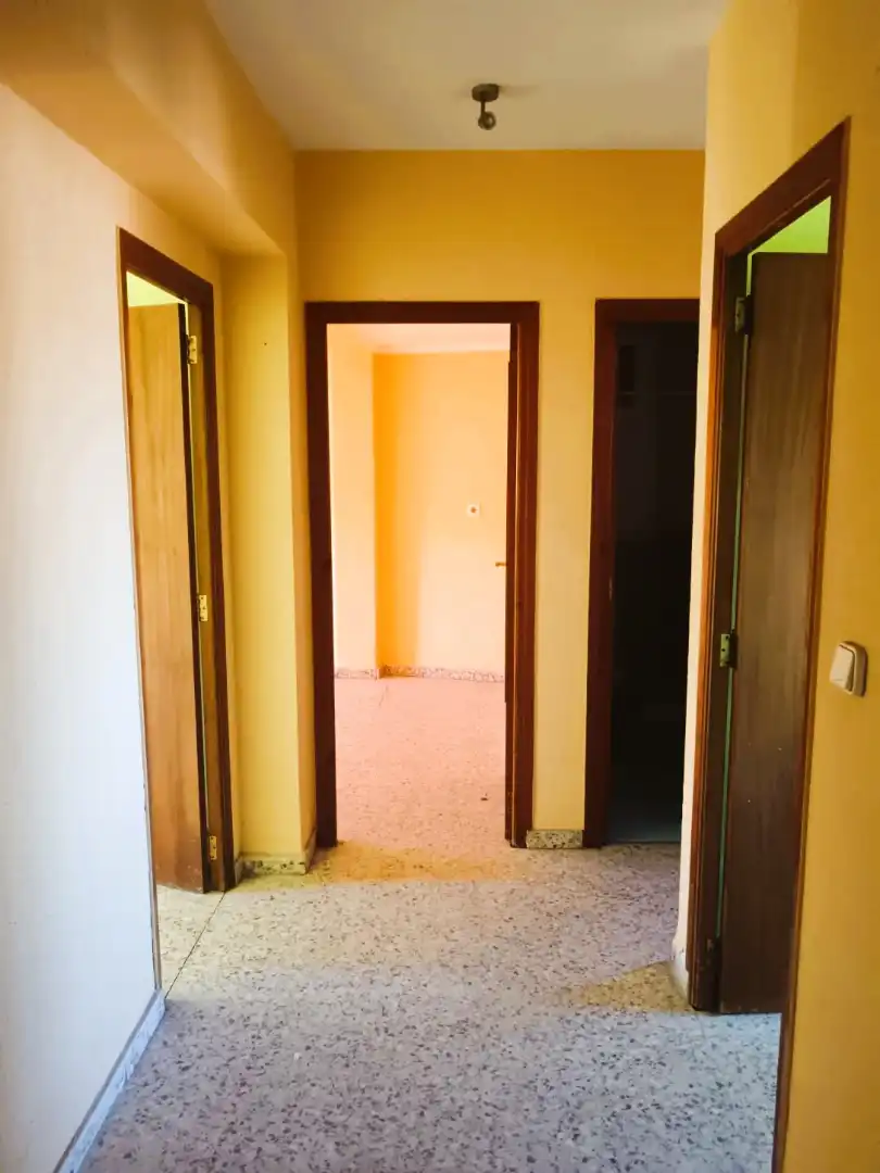 Piso en venta en Llaurí con Balcón