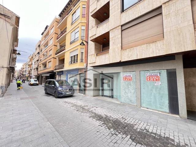 Local comercial en Venta en El Llombo