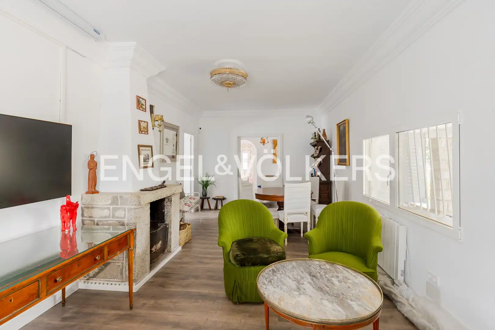 Sala de estar de Casa o chalet en venta en La Cabrera con Calefacción, Jardín privado y Piscina