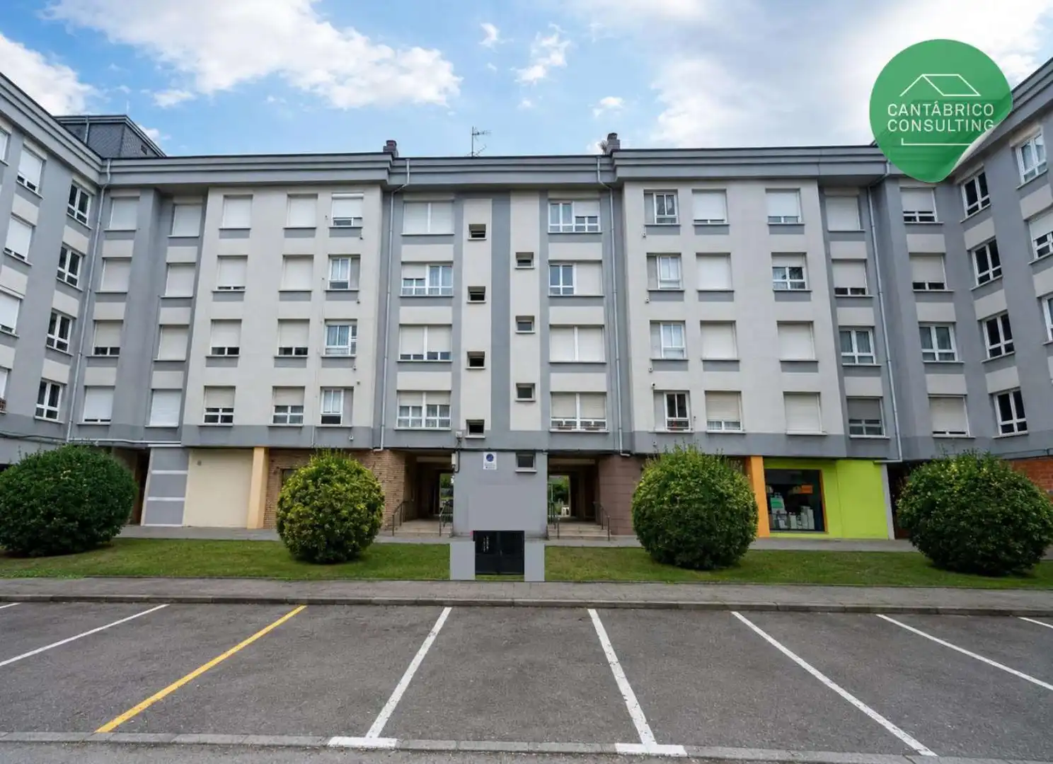 Exterior view of Flat for sale in Navia  with Heating, Terrace and Furnished