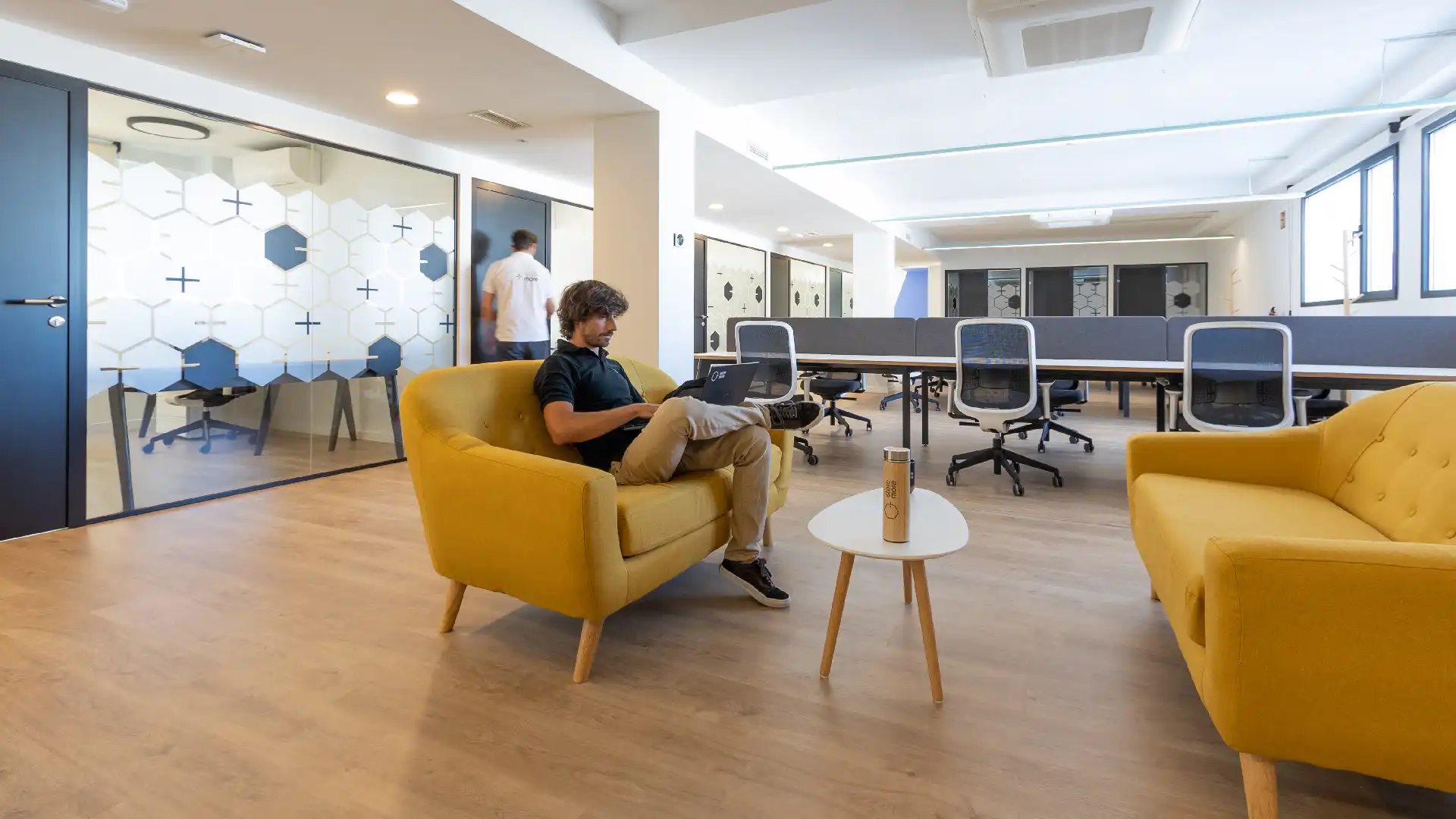 Office for rent in Alcobendas  with Air Conditioner, Heating and Storage room