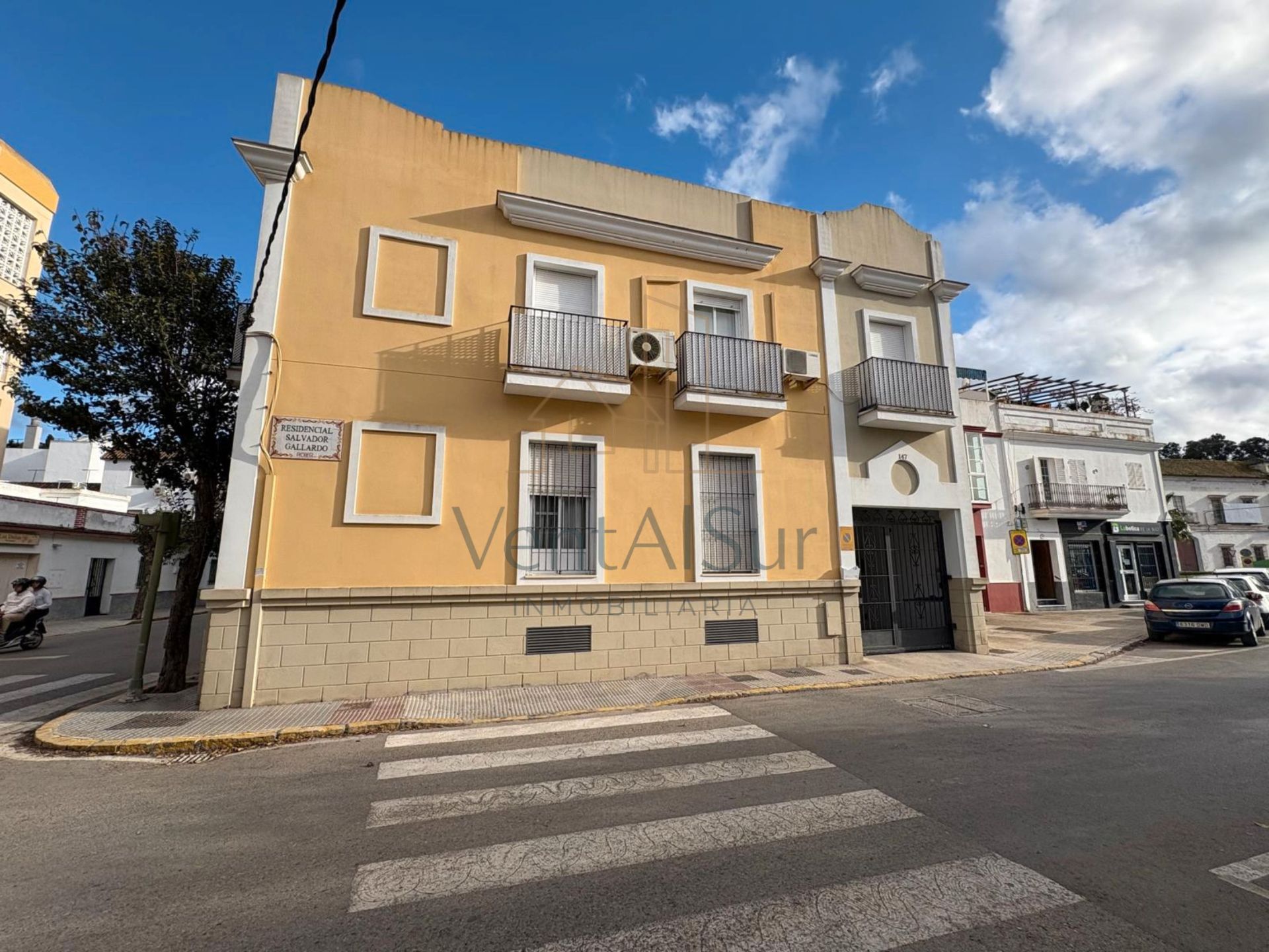 Piso en venta en Calle Banda Playa, Centro - Calzada - Cabo Noval