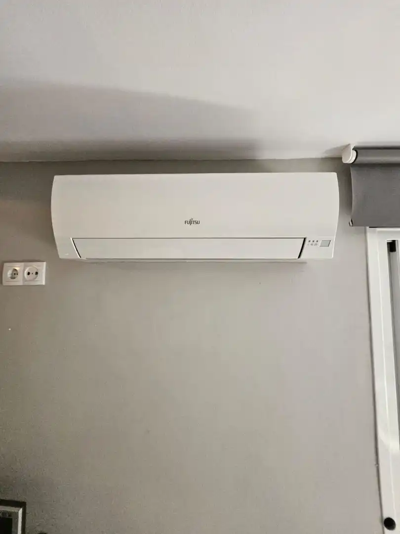 Vista exterior de Loft de alquiler en Valdemorillo con Aire acondicionado, Calefacción y Amueblado