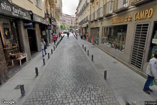 Piso en Venta en CL MALDONADAS en Embajadores - Lavapiés