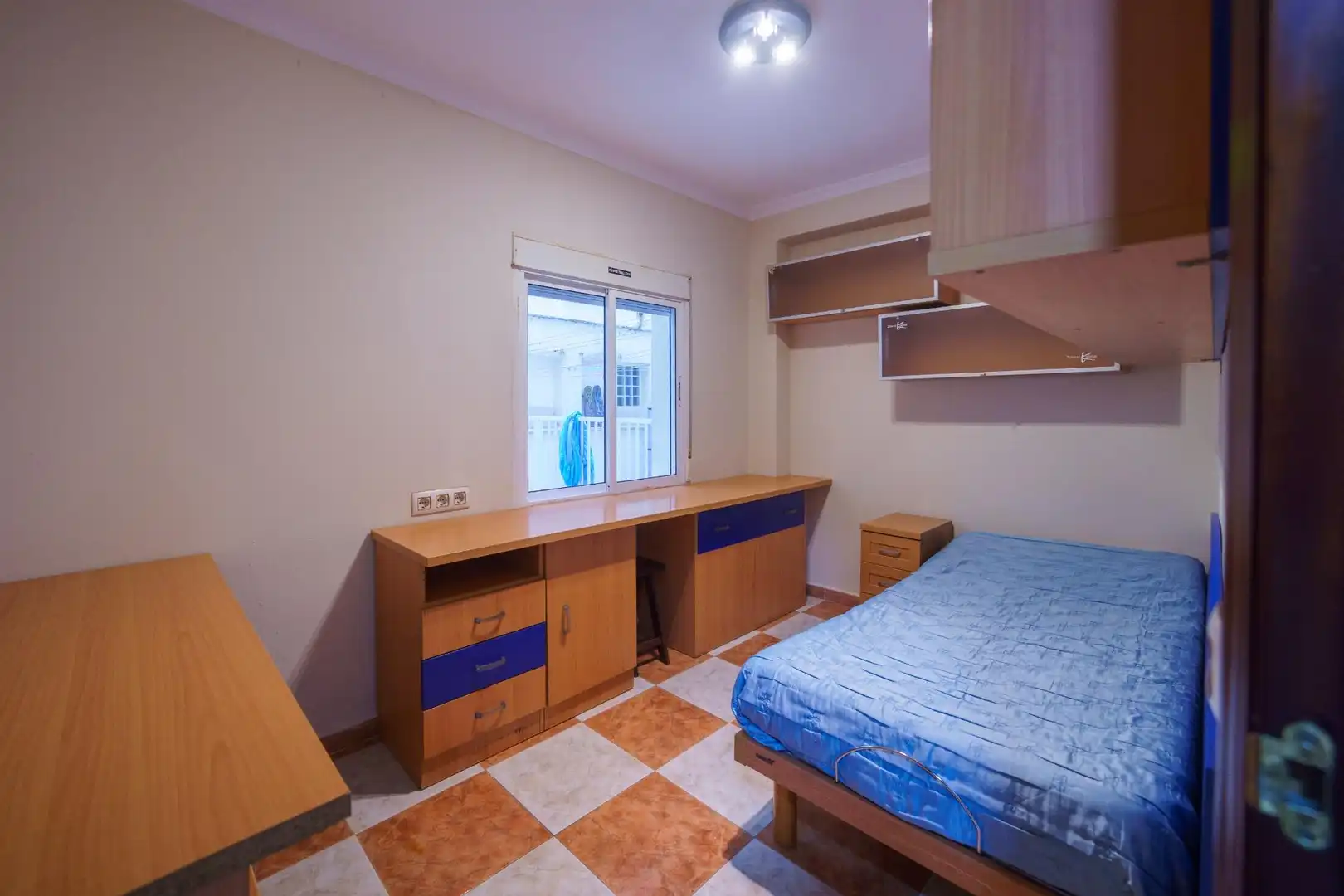 Habitación de Apartamento en venta en Cádiz