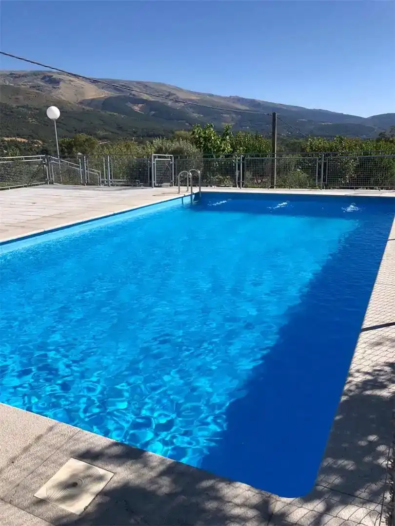 Piscina de Apartament en venda en Vallejera de Riofrío amb Jardí privat, Piscina i Moblat