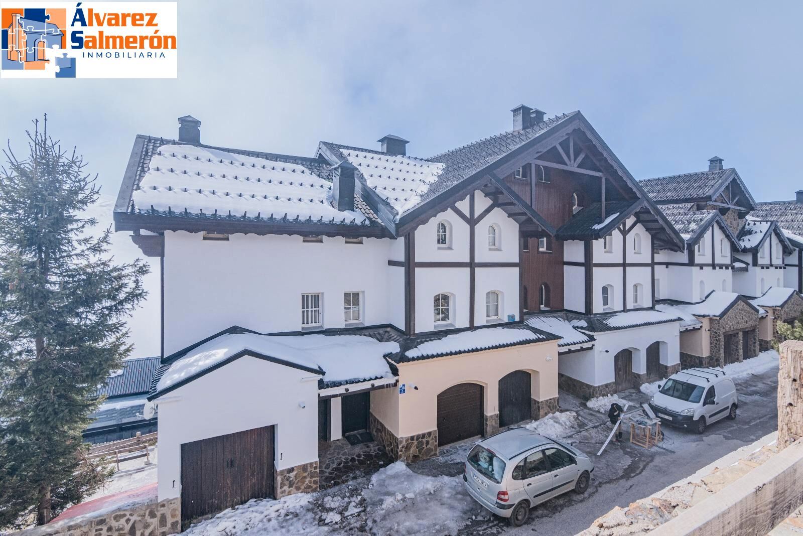 Exterior view of Single-family semi-detached for sale in Sierra Nevada  with Heating and Terrace